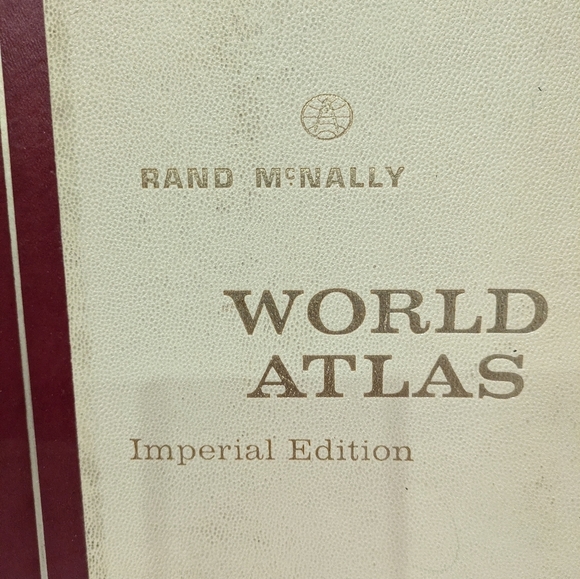 Rand McNally World Atlas Imperial Edition - Red and Cream - Picture 3 of 13
